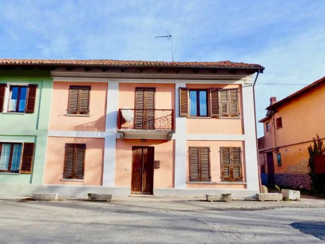 Rustico / Casale in vendita a Calosso AT