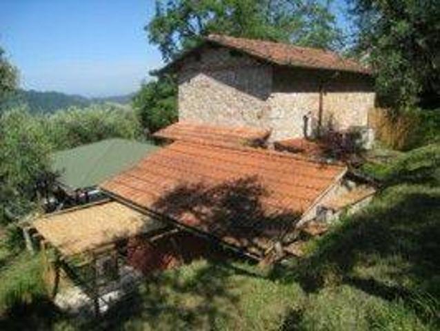Rustico / Casale in vendita a Camaiore LU