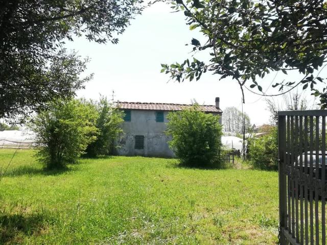 Rustico / Casale in vendita a Camaiore LU