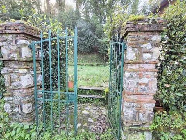 Rustico / Casale in vendita a Camaiore LU
