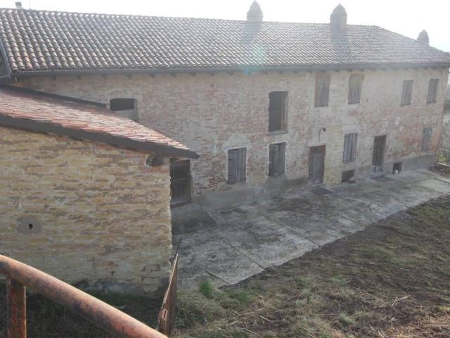 Rustico / Casale in vendita a Camino AL