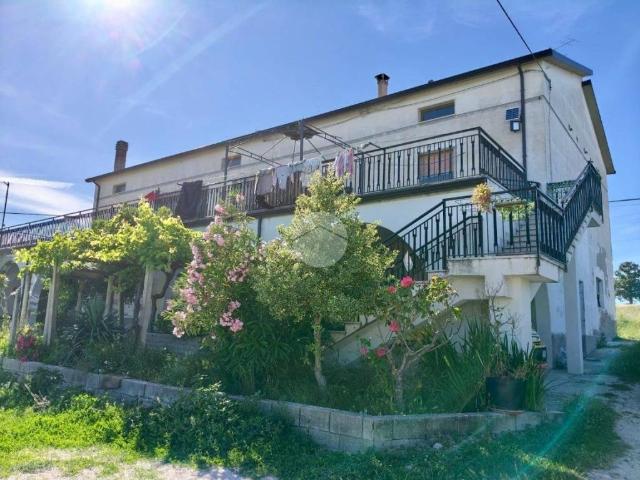 Rustico / Casale in vendita a Campodipietra CB