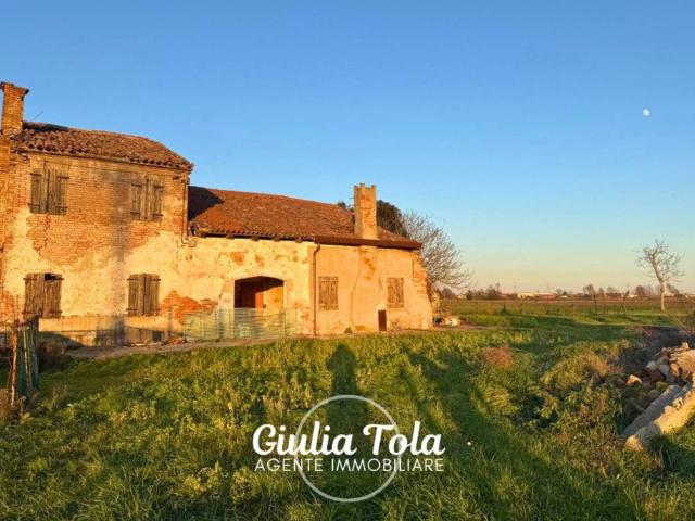 Rustico / Casale in vendita a Camponogara VE