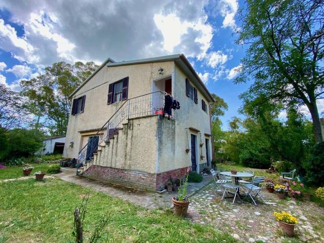 Rustico / Casale in vendita a Campagnatico GR