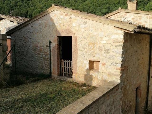Rustico / Casale in vendita a Campello sul Clitunno PG
