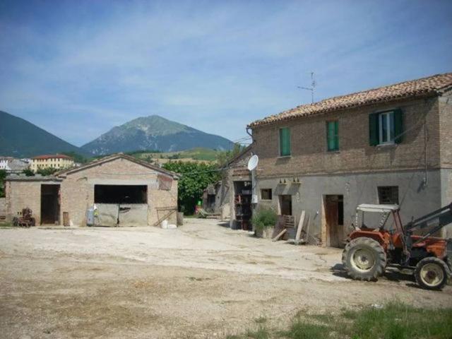 Rustico / Casale in vendita a Campli TE