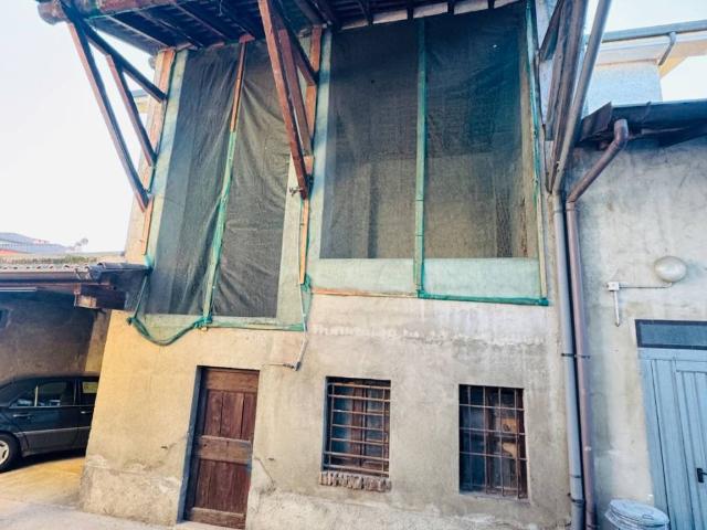 Rustico / Casale in vendita a Canonica d'Adda BG