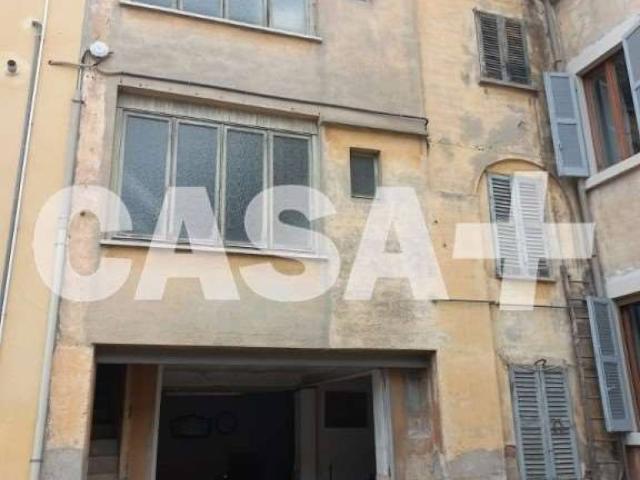 Rustico / Casale in vendita a Cantello VA