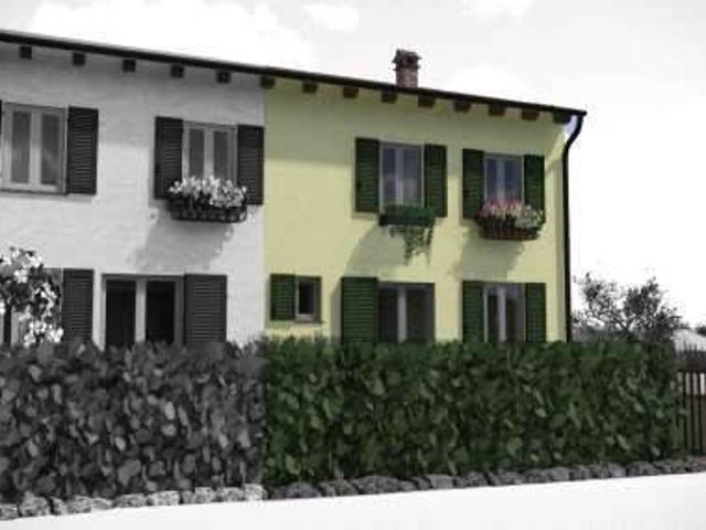 Rustico / Casale in vendita a Capannori LU