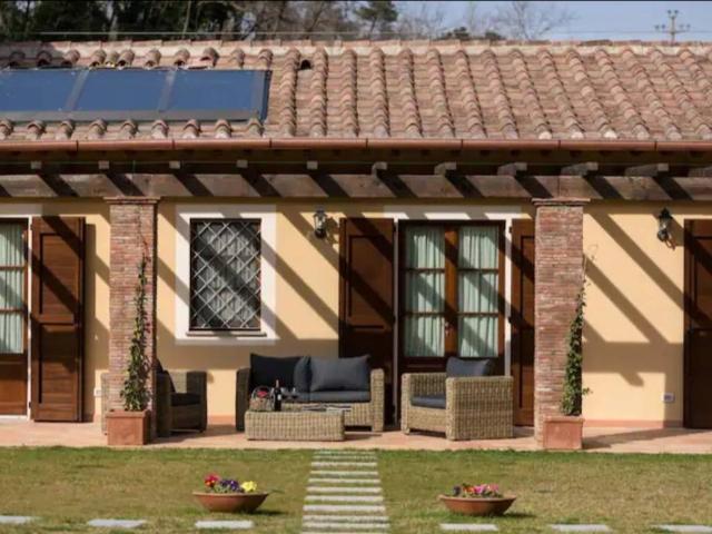 Rustico / Casale in vendita a Capannori LU