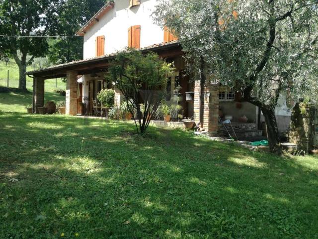 Rustico / Casale in vendita a Capannori LU