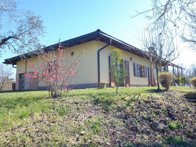 Rustico / Casale in vendita a Capranica VT