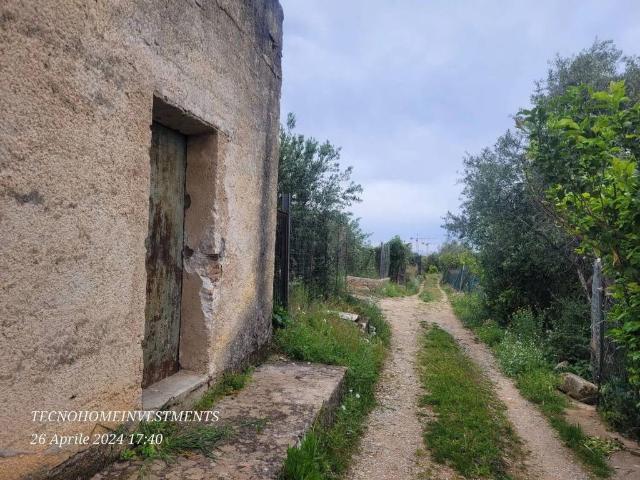 Rustico / Casale in vendita a Carini PA