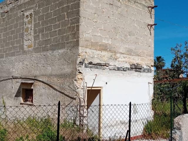Rustico / Casale in vendita a Carini PA