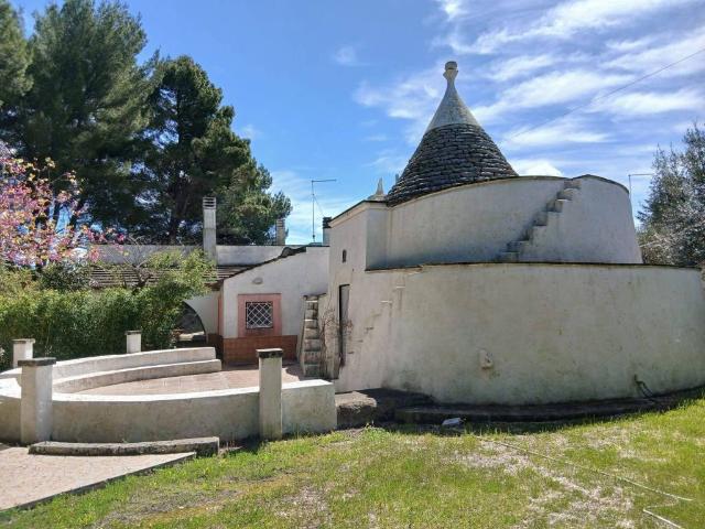 Rustico / Casale in vendita a Carovigno BR