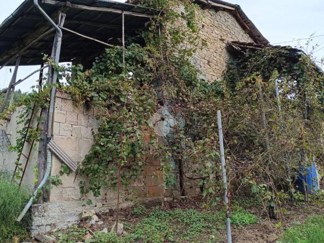 Rustico / Casale in vendita a Carpineti RE