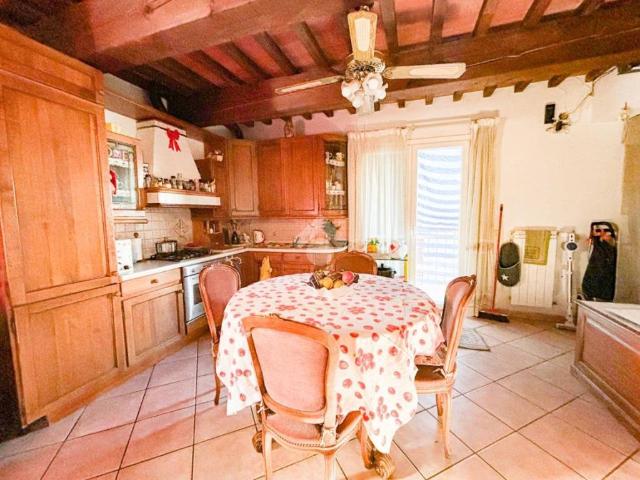 Rustico / Casale in vendita a Cascina PI
