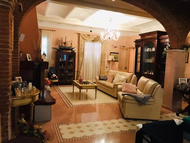 Rustico / Casale in vendita a Cascina PI