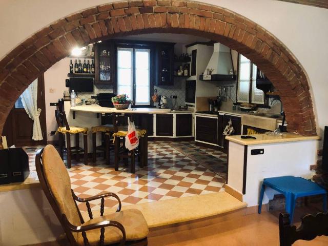 Rustico / Casale in vendita a Cascina PI