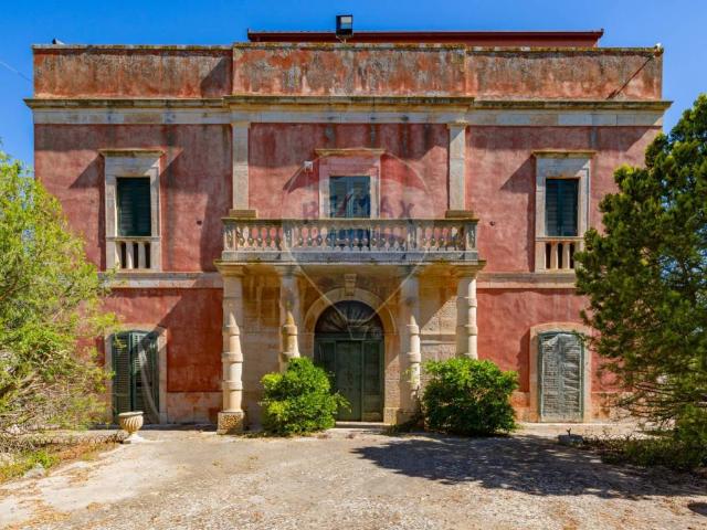 Rustico / Casale in vendita a Casamassima BA