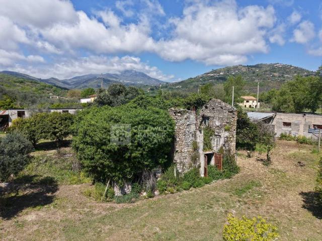 Rustico / Casale in vendita a Casal Velino SA