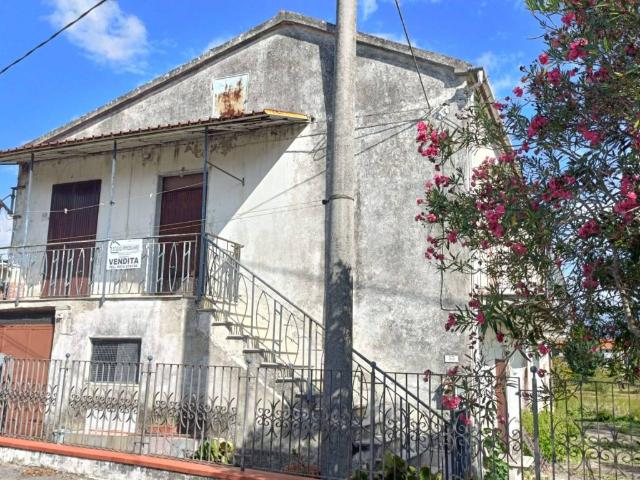 Rustico / Casale in vendita a Casal Velino SA