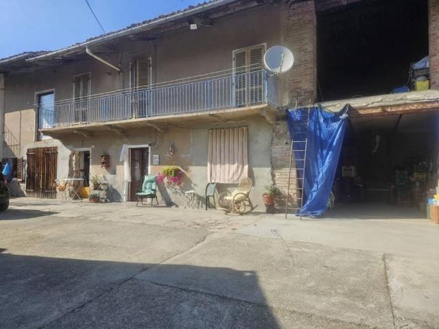 Rustico / Casale in vendita a Casalborgone TO