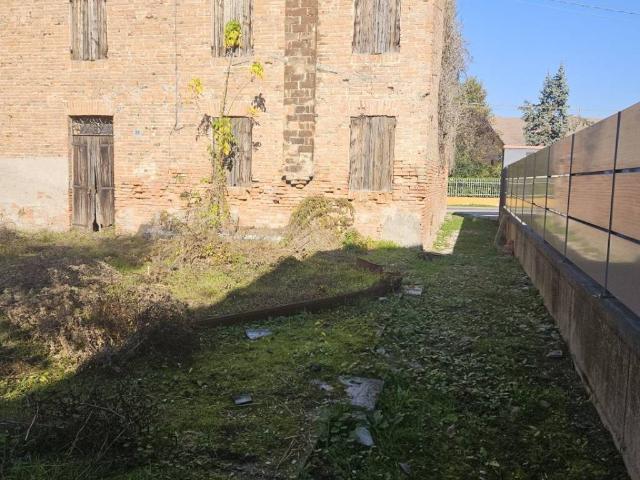Rustico / Casale in vendita a Casale di Scodosia PD