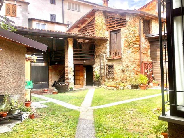 Rustico / Casale in vendita a Casalnoceto AL