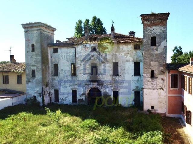 Rustico / Casale in vendita a Caselle Lurani LO