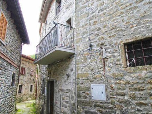 Rustico / Casale in vendita a Casola in Lunigiana MS