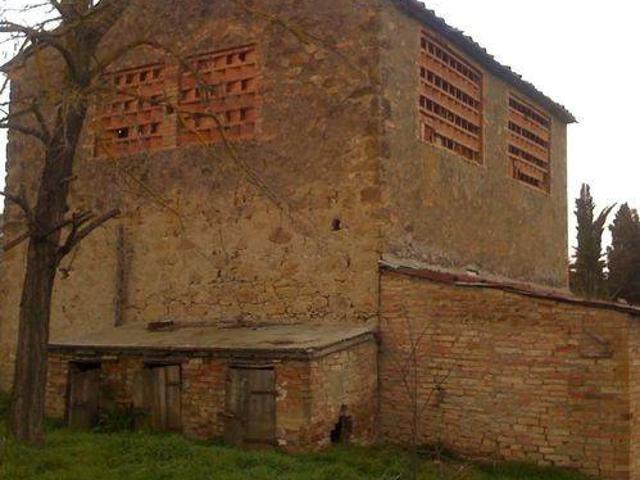 Rustico / Casale in vendita a Casole d'Elsa SI