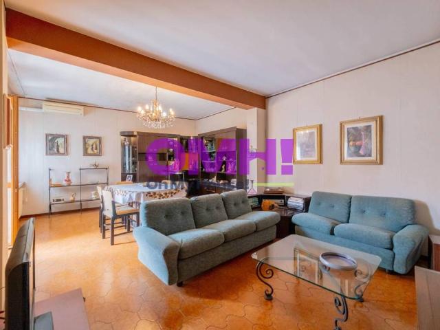 Rustico / Casale in vendita a Casorate Sempione VA