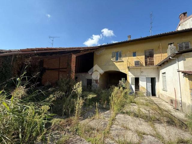 Rustico / Casale in vendita a Cassolnovo PV