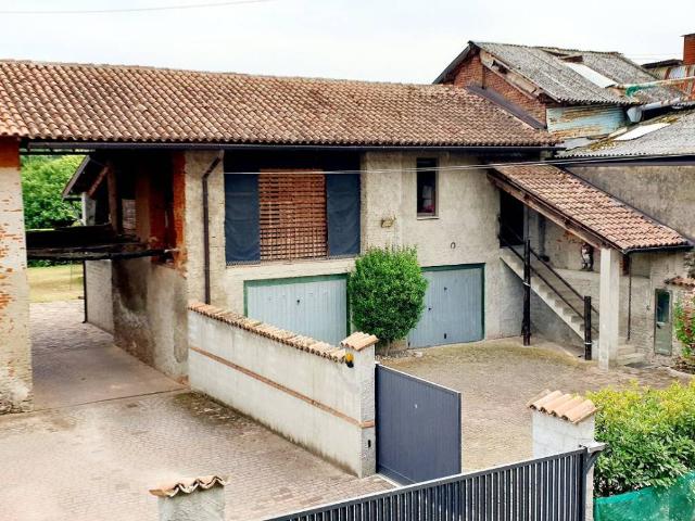 Rustico / Casale in vendita a Cassolnovo PV