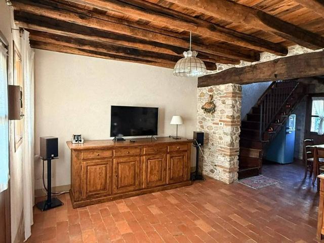 Rustico / Casale in vendita a Castelcucco TV