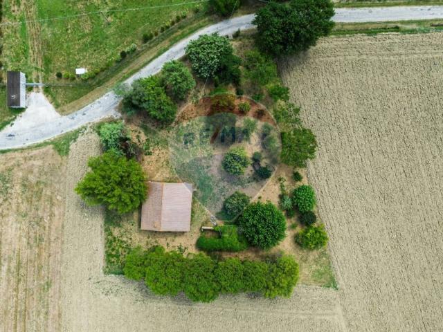 Rustico / Casale in vendita a Castelfidardo AN