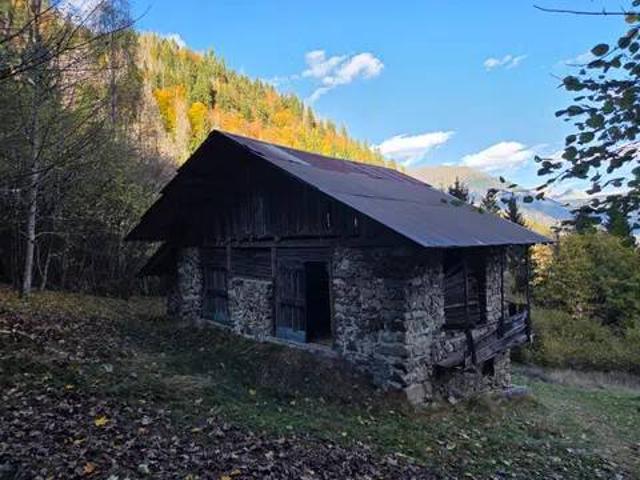 Rustico / Casale in vendita a Castello Tesino TN
