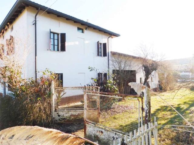 Rustico / Casale in vendita a Castell'Arquato PC