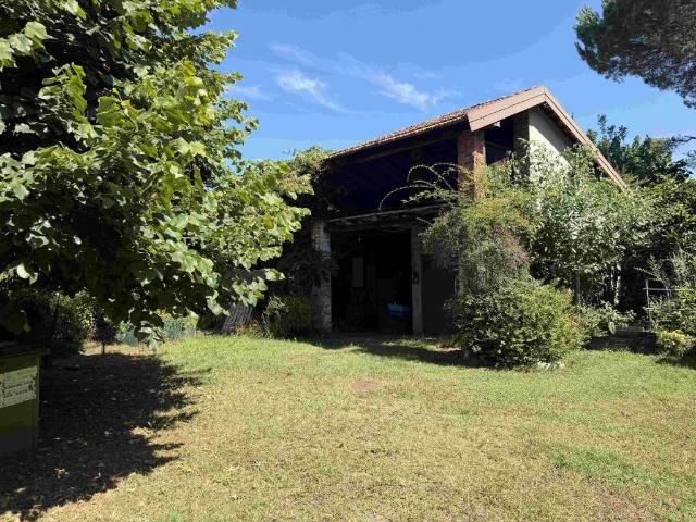 Rustico / Casale in vendita a Castelletto Sopra Ticino NO