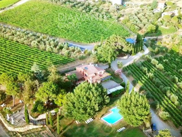 Rustico / Casale in vendita a Castelnuovo Berardenga SI