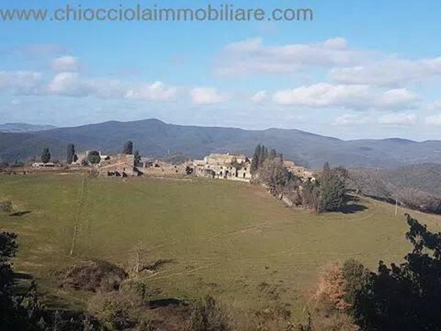 Rustico / Casale in vendita a Castelnuovo di Val di Cecina PI