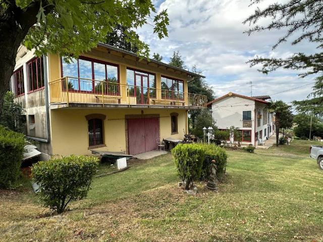 Rustico / Casale in vendita a Castelvetro di Modena MO