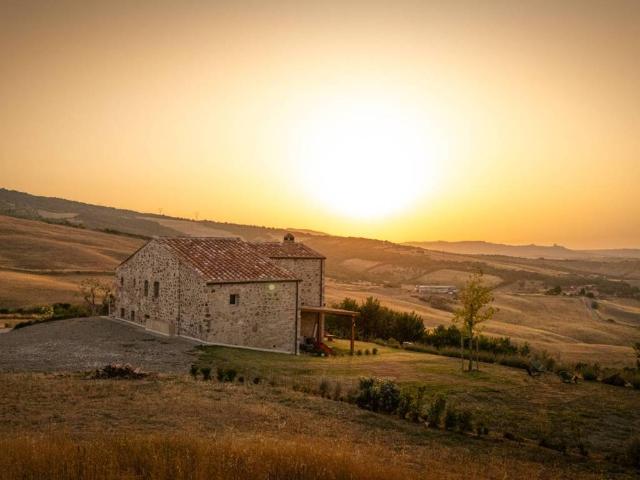 Rustico / Casale in vendita a Castiglione d'Orcia SI