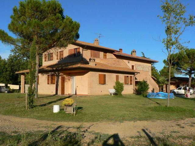 Rustico / Casale in vendita a Castiglione del Lago PG