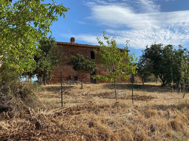 Rustico / Casale in vendita a Castiglione del Lago PG