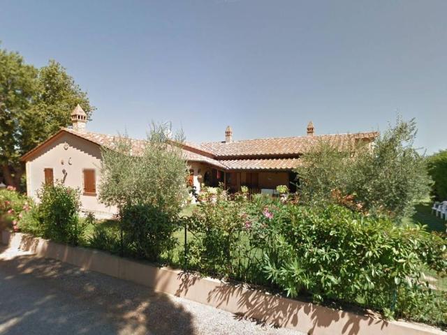 Rustico / Casale in vendita a Castiglione del Lago PG