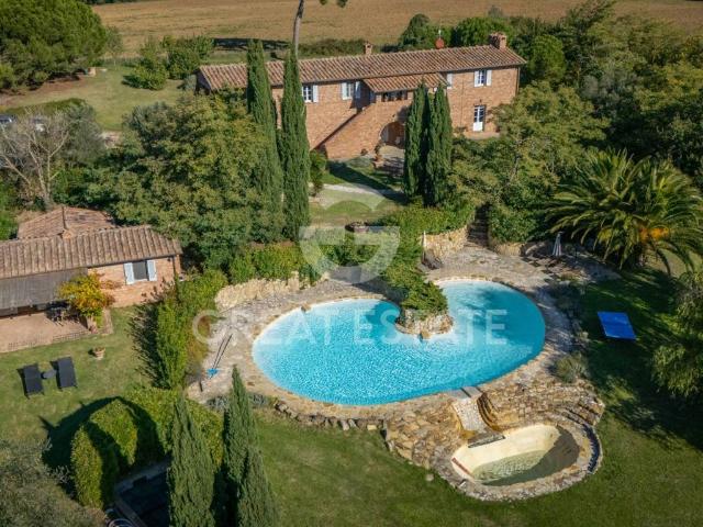 Rustico / Casale in vendita a Castiglione del Lago PG