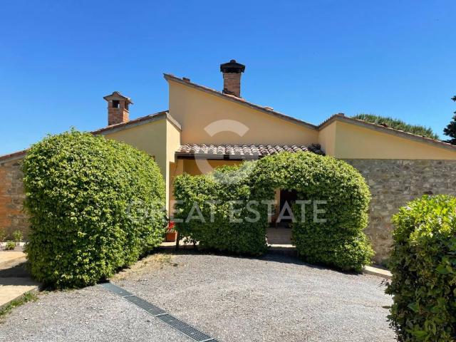 Rustico / Casale in vendita a Cetona SI