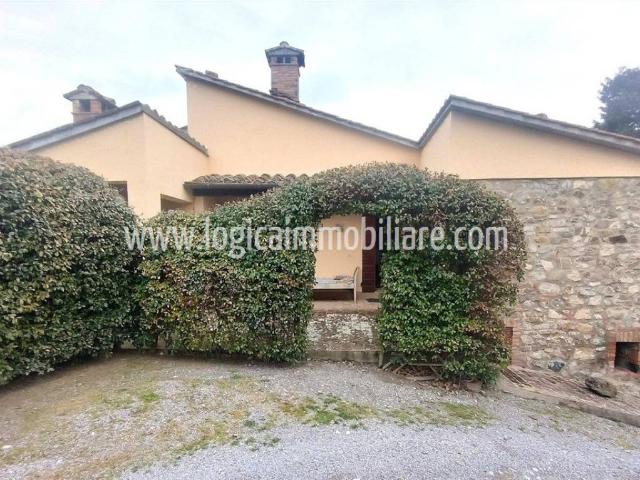 Rustico / Casale in vendita a Cetona SI